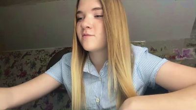 ElnoraPurslow live cam on Cam4