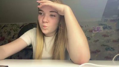 ElnoraPurslow live cam on Cam4