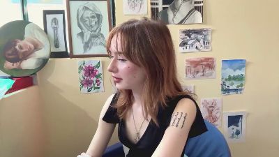 ElouiseSierer live cam on Cam4