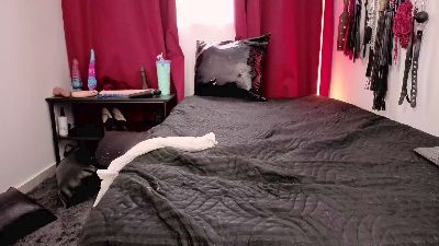 ElowenHalley live cam on Cam4