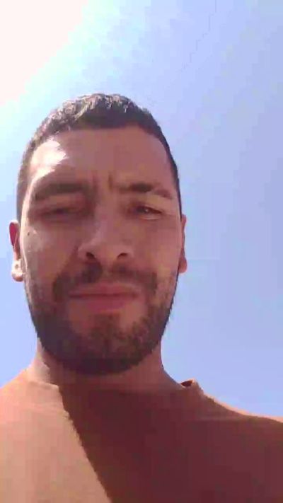 Elpapu01 live cam on Cam4