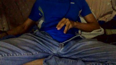 Elpedazzo live cam on Cam4