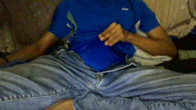 Elpedazzo live cam on Cam4