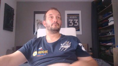 Elpiloto05 live cam on Cam4