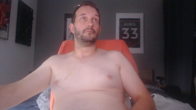 Elpiloto05 live cam on Cam4