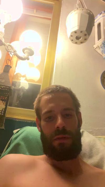 Elreydelmanbo live cam on Cam4
