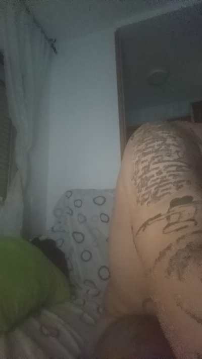 Elterrible777 live cam on Cam4