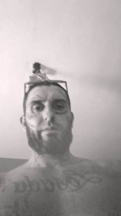 Elterrible777 live cam on Cam4