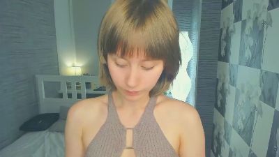 ElvaHakey live cam on Cam4