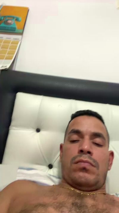 Elvergota live cam on Cam4