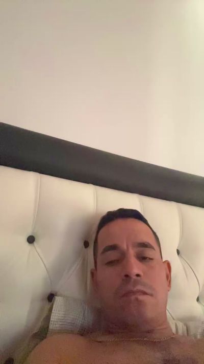 Elvergota live cam on Cam4