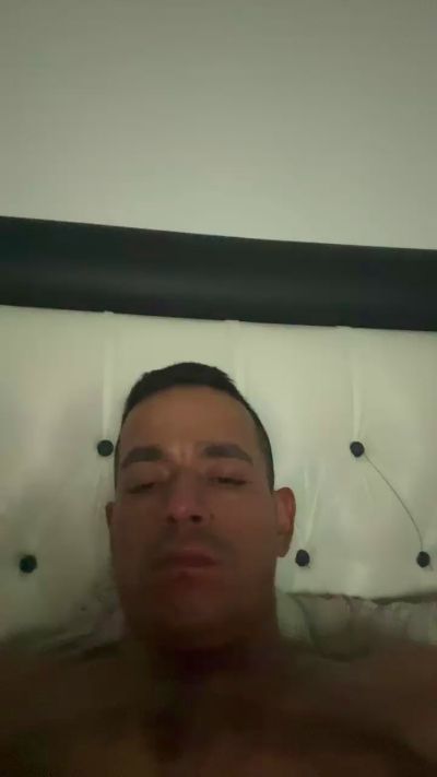 Elvergota live cam on Cam4