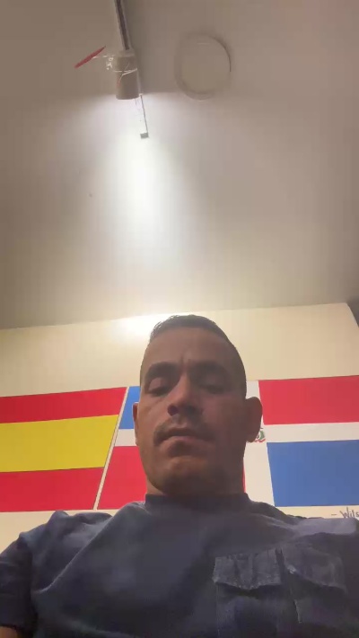 Elvergota live cam on Cam4