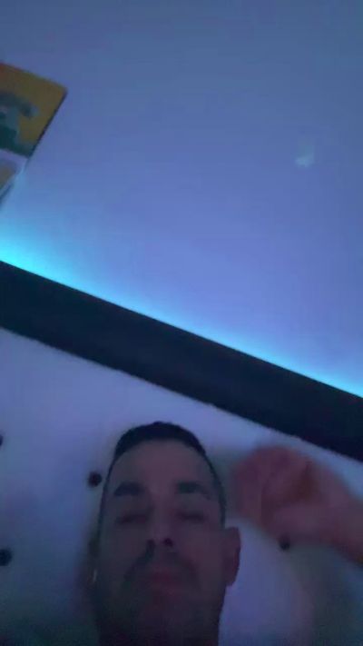 Elvergota live cam on Cam4