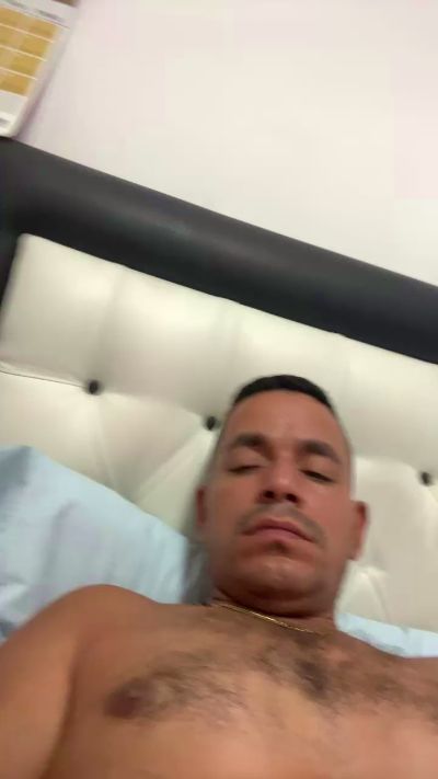 Elvergota live cam on Cam4