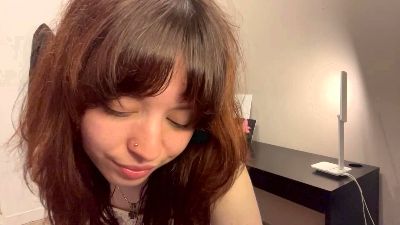 ElviaLarabel live cam on Cam4
