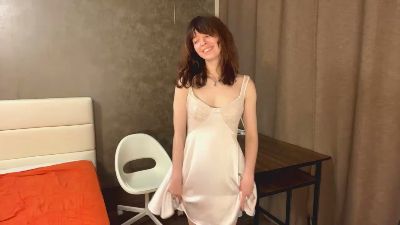 ElviaLarabel live cam on Cam4