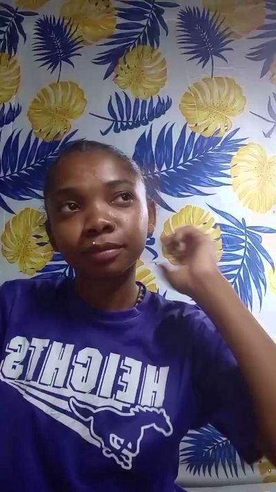 Elvinah live cam on Cam4