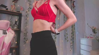 ElviraYorio live cam on Cam4