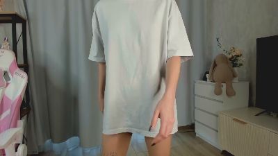 ElviraYorio live cam on Cam4