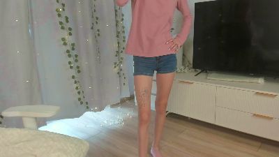 ElviraYorio live cam on Cam4