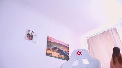 ElwynaBumford live cam on Cam4
