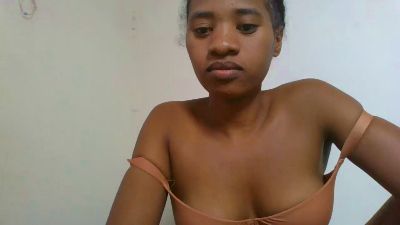Elysa live cam on Cam4