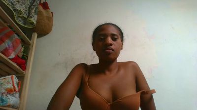 Elysa live cam on Cam4
