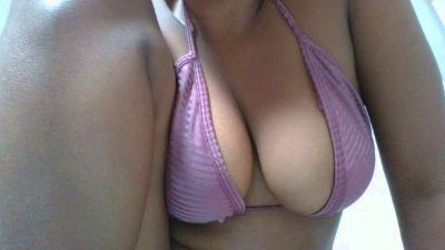 Elysa live cam on Cam4