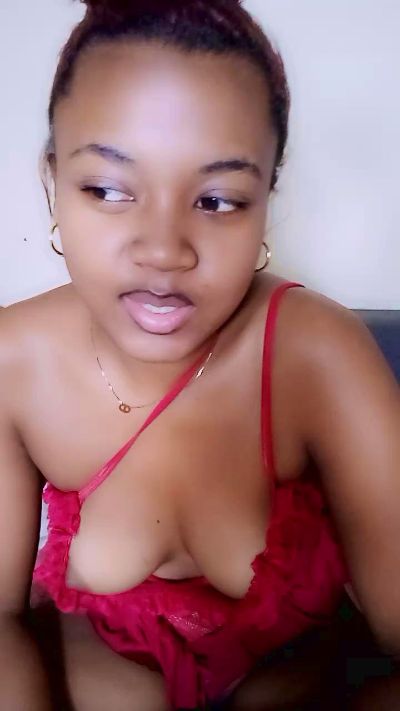 Elysca live cam on Cam4