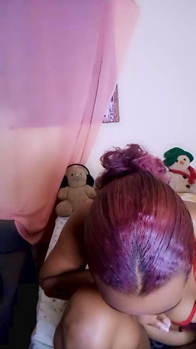 Elysca live cam on Cam4