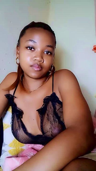 Elysca live cam on Cam4