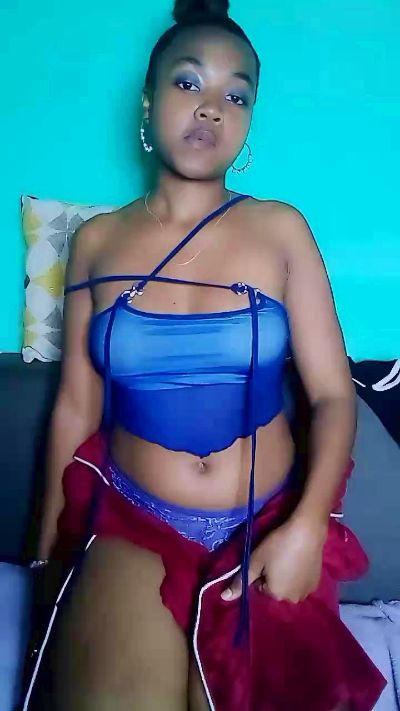 Elysca live cam on Cam4