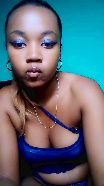 Elysca live cam on Cam4