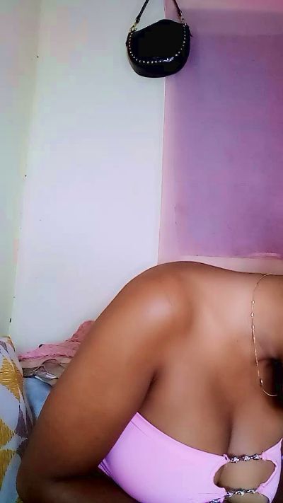 Elysca live cam on Cam4
