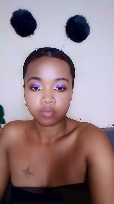 Elysca live cam on Cam4