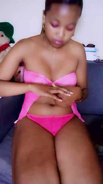 Elysca live cam on Cam4