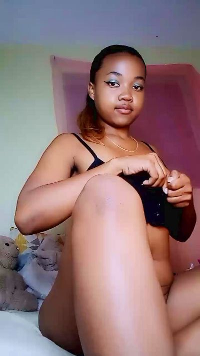 Elysca live cam on Cam4