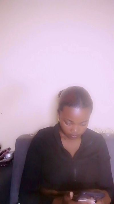 Elysca live cam on Cam4