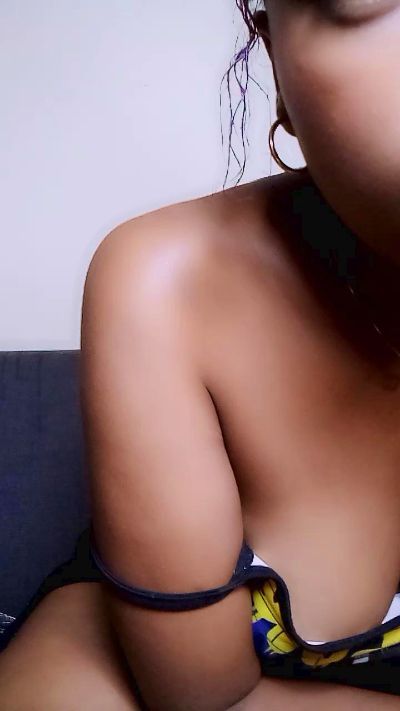 Elysca live cam on Cam4