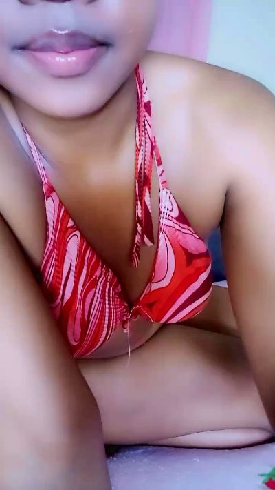 Elysca live cam on Cam4