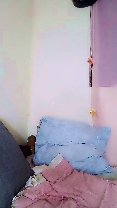Elysca live cam on Cam4