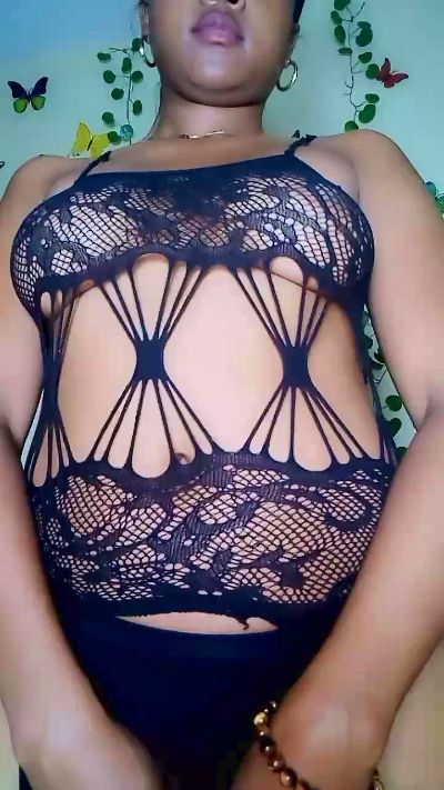 Elysca live cam on Cam4
