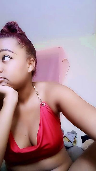 Elysca live cam on Cam4