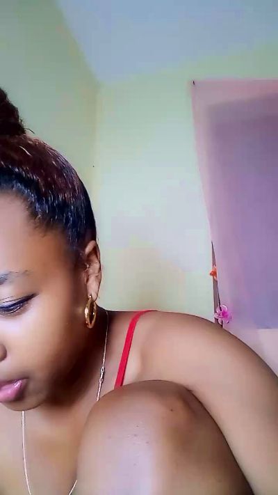 Elysca live cam on Cam4