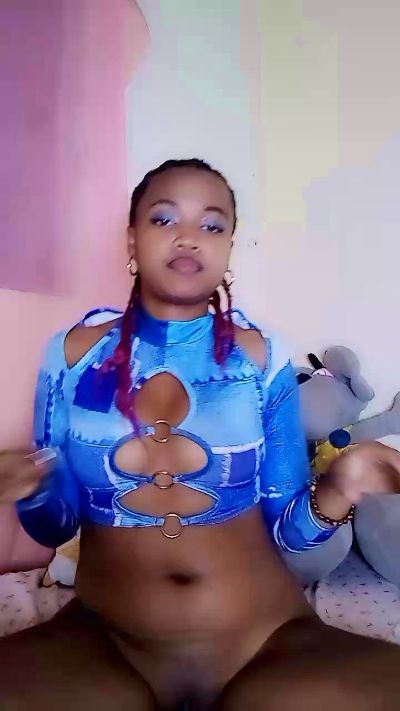 Elysca live cam on Cam4