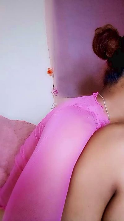 Elysca live cam on Cam4