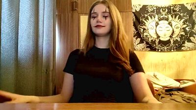 Elyse_Mates live cam on Cam4