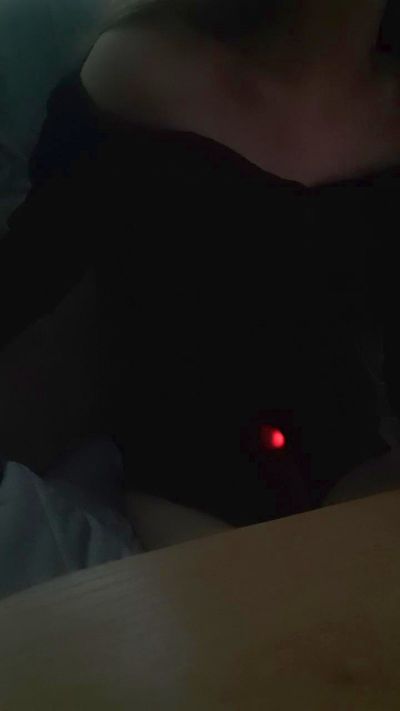 Elzakom live cam on Cam4