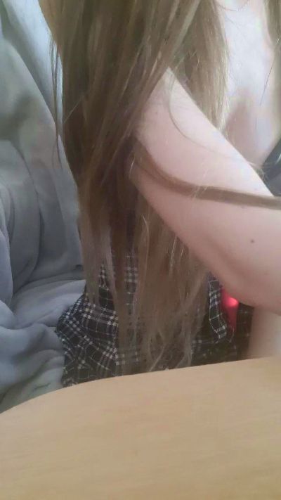Elzakom live cam on Cam4